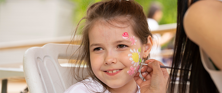 Face painting, bungee trampolines, jumping castles, mini golf and magician shows